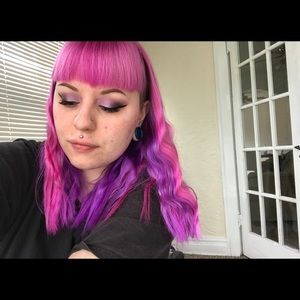 Meet your Posher, Savannah